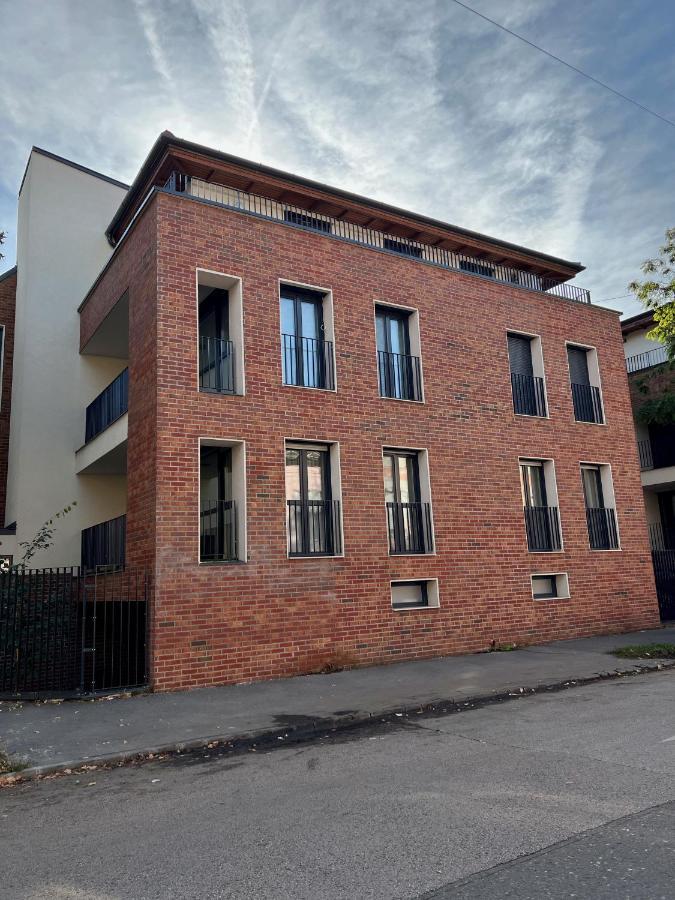 Sunsuite Szegedin Exterior foto